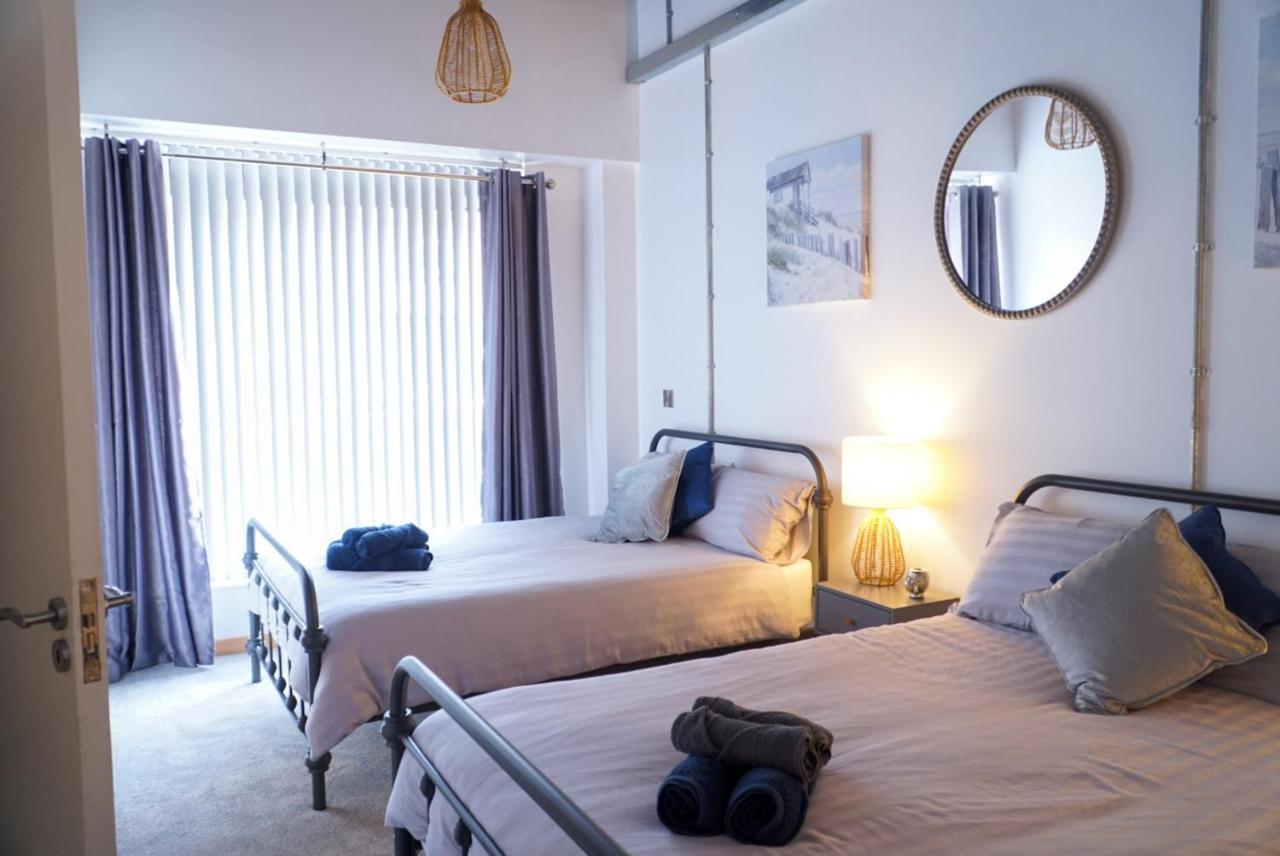 The Arcadia Suite Portrush Extérieur photo